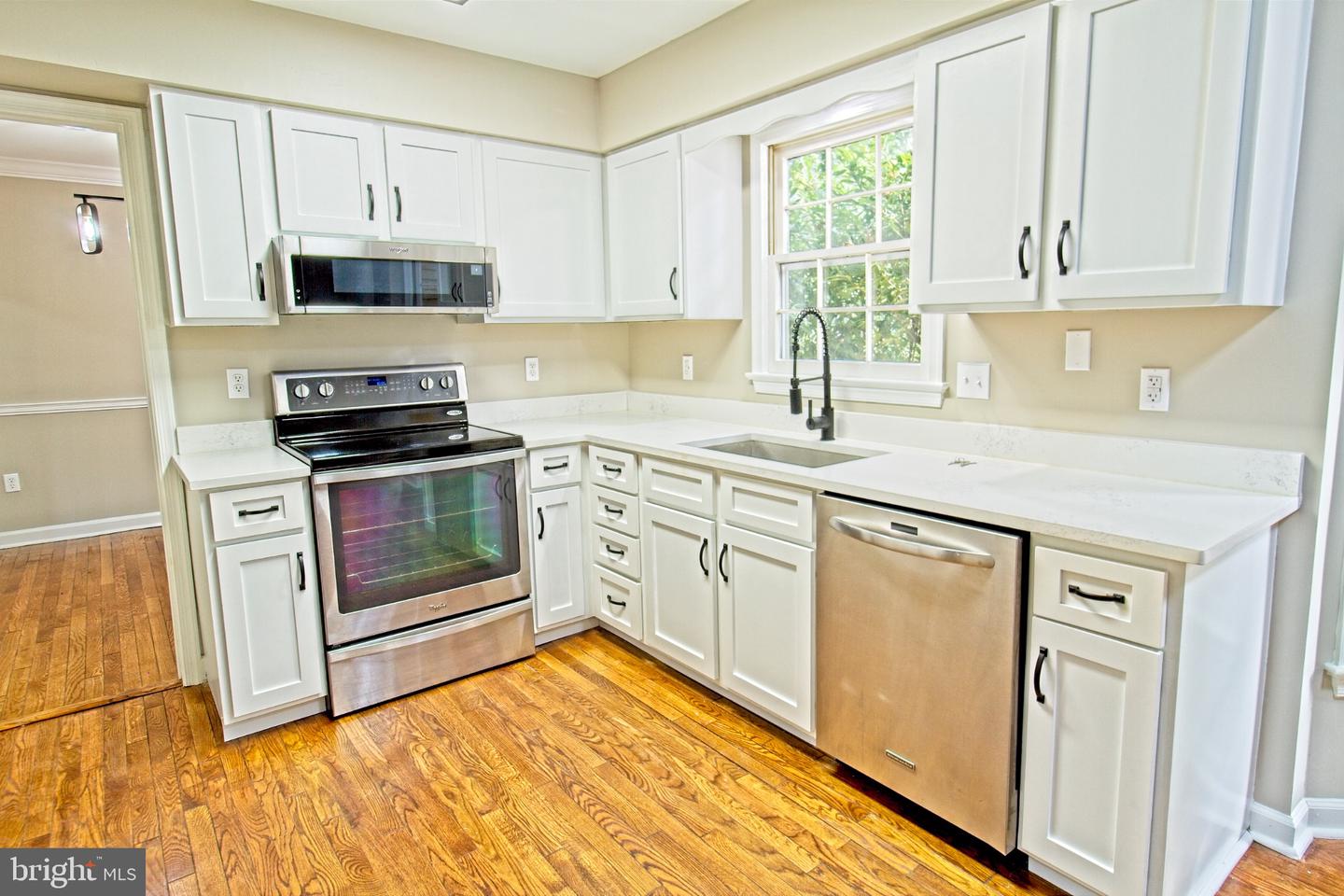8157 POPLAR GROVE DR, WARRENTON, Virginia 20187, 4 Bedrooms Bedrooms, 7 Rooms Rooms,2 BathroomsBathrooms,Residential,For sale,8157 POPLAR GROVE DR,VAFQ2019454 MLS # VAFQ2019454