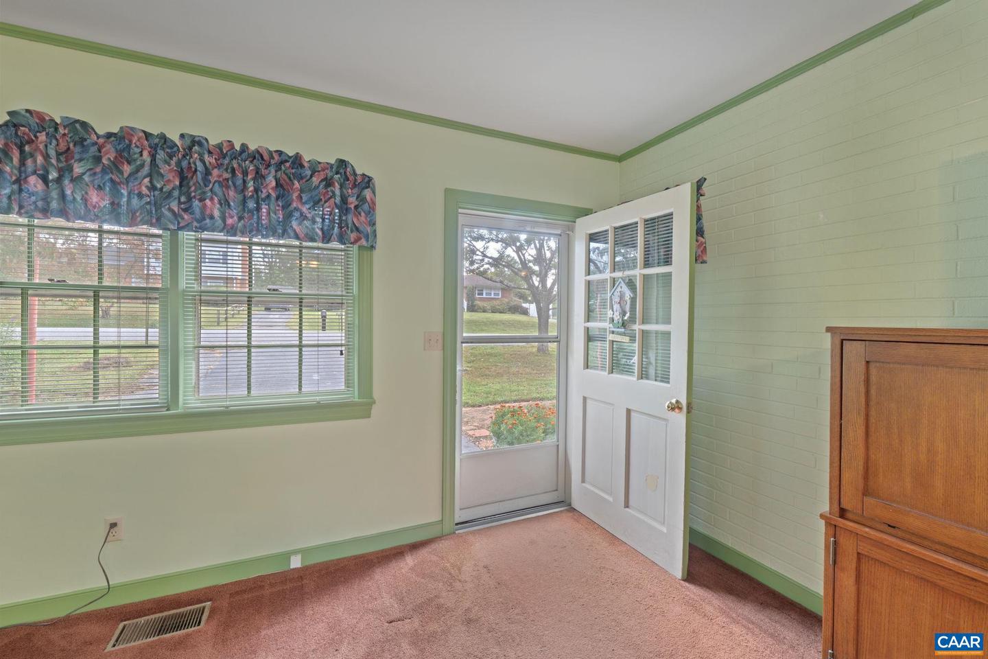 2117 TARLETON DR, CHARLOTTESVILLE, Virginia 22901, 4 Bedrooms Bedrooms, ,4 BathroomsBathrooms,Residential,For sale,2117 TARLETON DR,670223 MLS # 670223