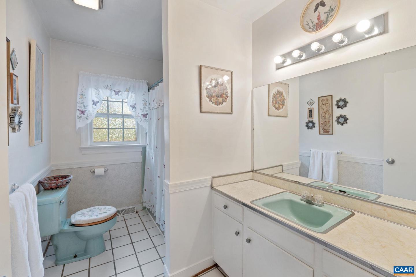 2117 TARLETON DR, CHARLOTTESVILLE, Virginia 22901, 4 Bedrooms Bedrooms, ,4 BathroomsBathrooms,Residential,For sale,2117 TARLETON DR,670223 MLS # 670223