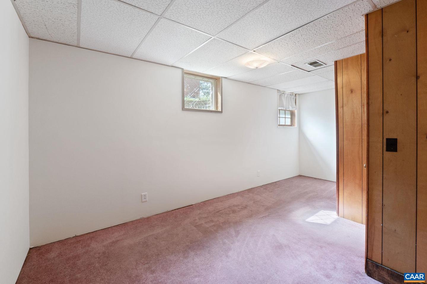 2117 TARLETON DR, CHARLOTTESVILLE, Virginia 22901, 4 Bedrooms Bedrooms, ,4 BathroomsBathrooms,Residential,For sale,2117 TARLETON DR,670223 MLS # 670223