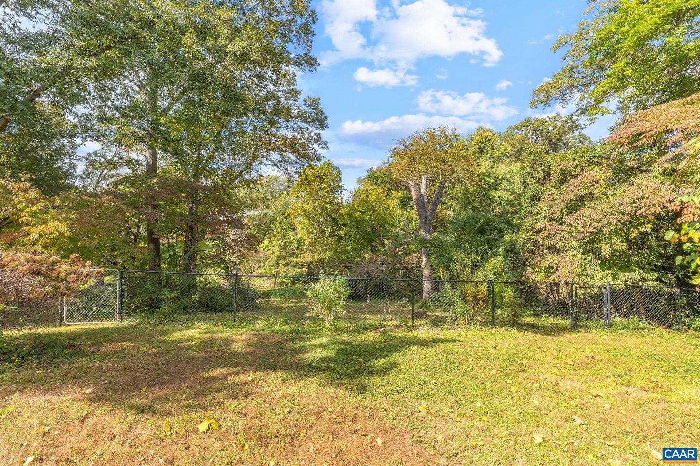2117 TARLETON DR, CHARLOTTESVILLE, Virginia 22901, 4 Bedrooms Bedrooms, ,4 BathroomsBathrooms,Residential,For sale,2117 TARLETON DR,670223 MLS # 670223