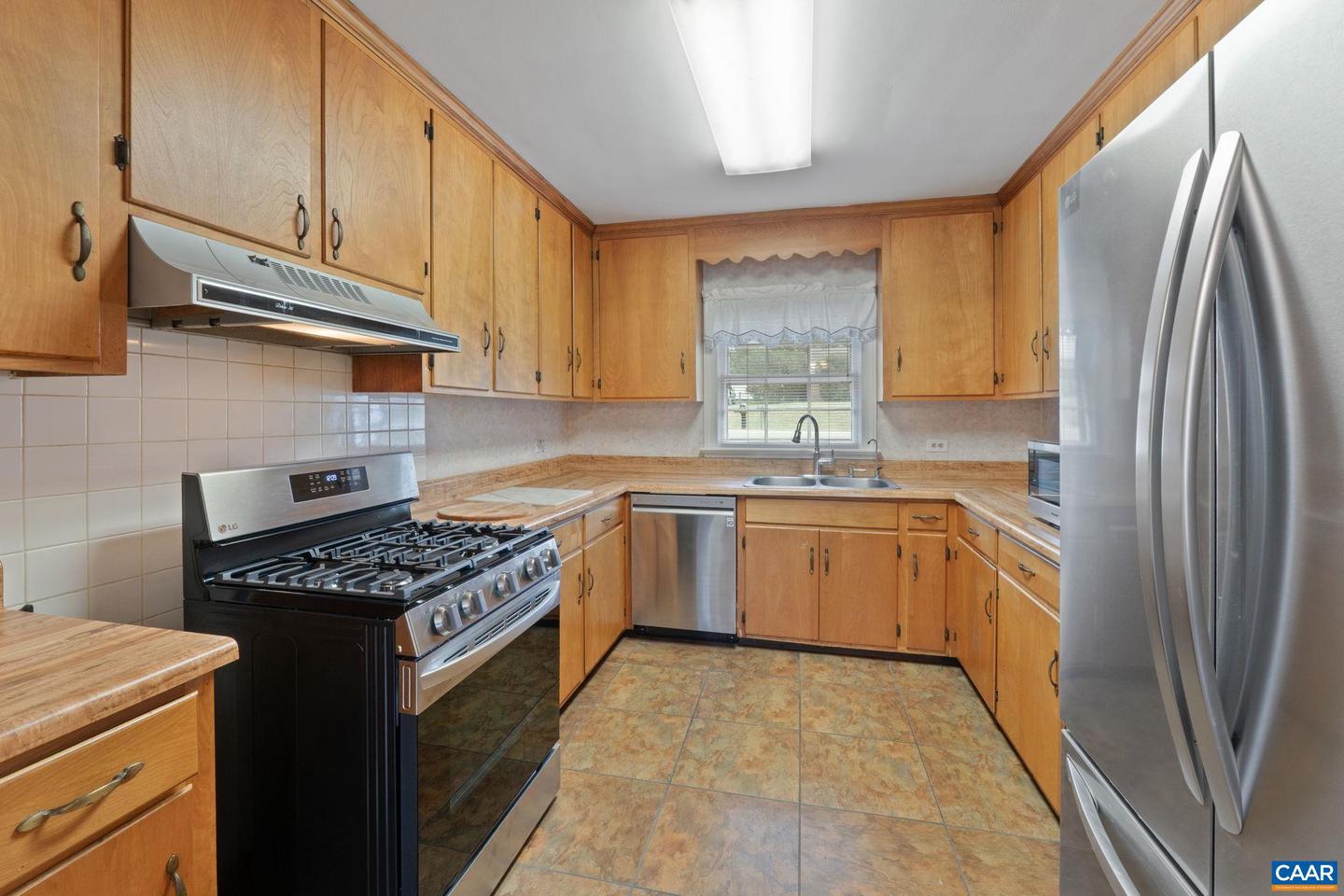 2117 TARLETON DR, CHARLOTTESVILLE, Virginia 22901, 4 Bedrooms Bedrooms, ,4 BathroomsBathrooms,Residential,For sale,2117 TARLETON DR,670223 MLS # 670223