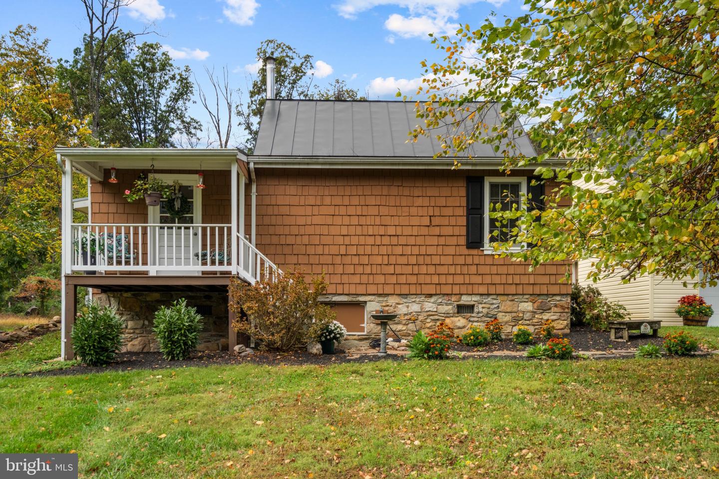 13829 MOUNTAIN RD, HILLSBORO, Virginia 20132, 2 Bedrooms Bedrooms, ,1 BathroomBathrooms,Residential,For sale,13829 MOUNTAIN RD,VALO2099102 MLS # VALO2099102