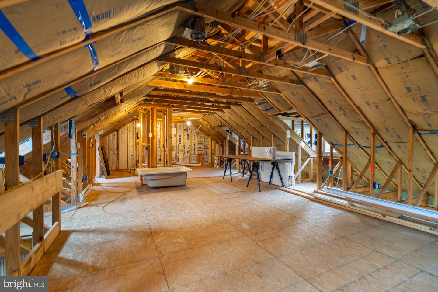 13829 MOUNTAIN RD, HILLSBORO, Virginia 20132, 2 Bedrooms Bedrooms, ,1 BathroomBathrooms,Residential,For sale,13829 MOUNTAIN RD,VALO2099102 MLS # VALO2099102