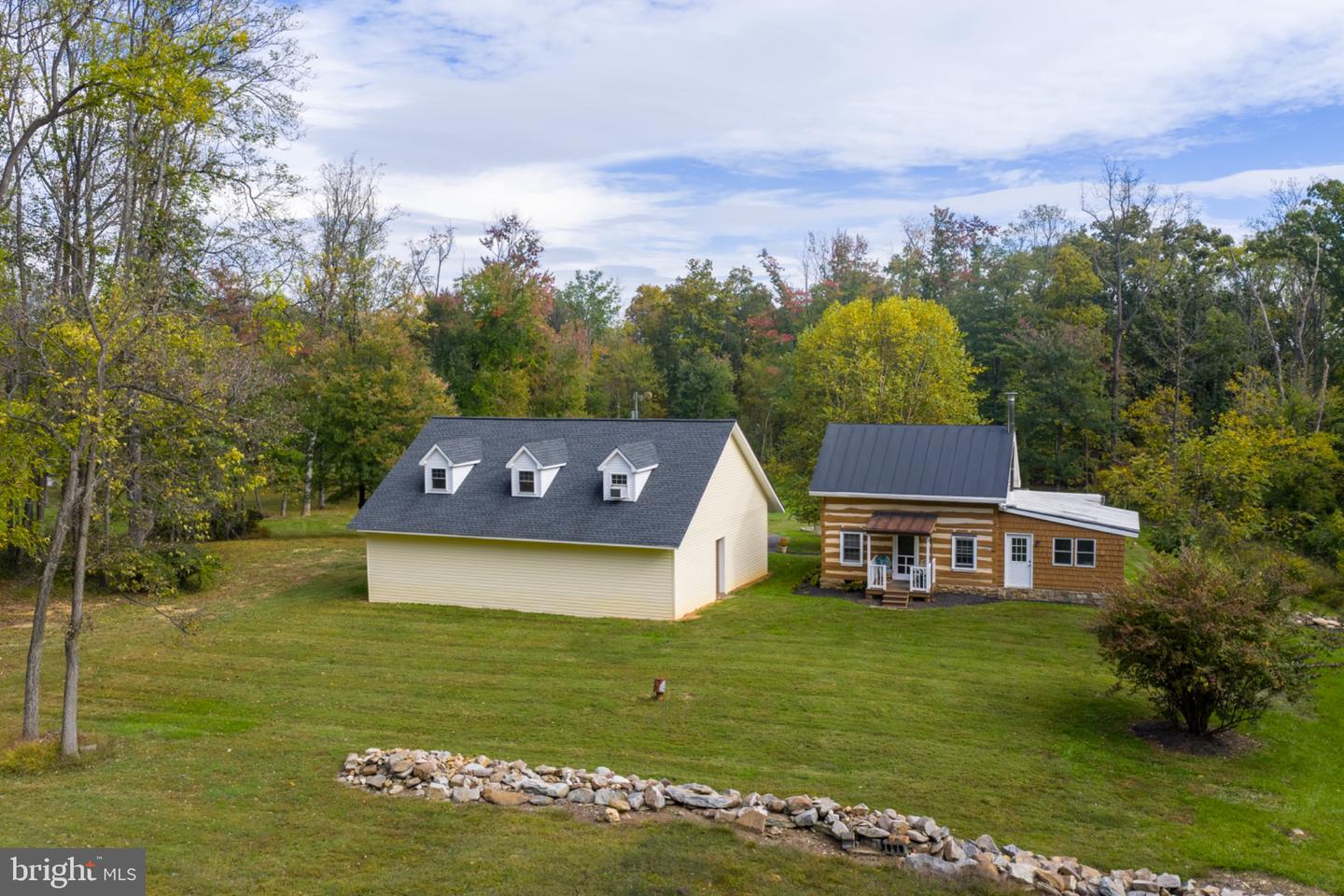 13829 MOUNTAIN RD, HILLSBORO, Virginia 20132, 2 Bedrooms Bedrooms, ,1 BathroomBathrooms,Residential,For sale,13829 MOUNTAIN RD,VALO2099102 MLS # VALO2099102