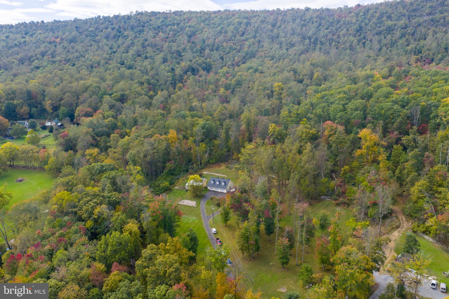 13829 MOUNTAIN RD, HILLSBORO, Virginia 20132, 2 Bedrooms Bedrooms, ,1 BathroomBathrooms,Residential,For sale,13829 MOUNTAIN RD,VALO2099102 MLS # VALO2099102