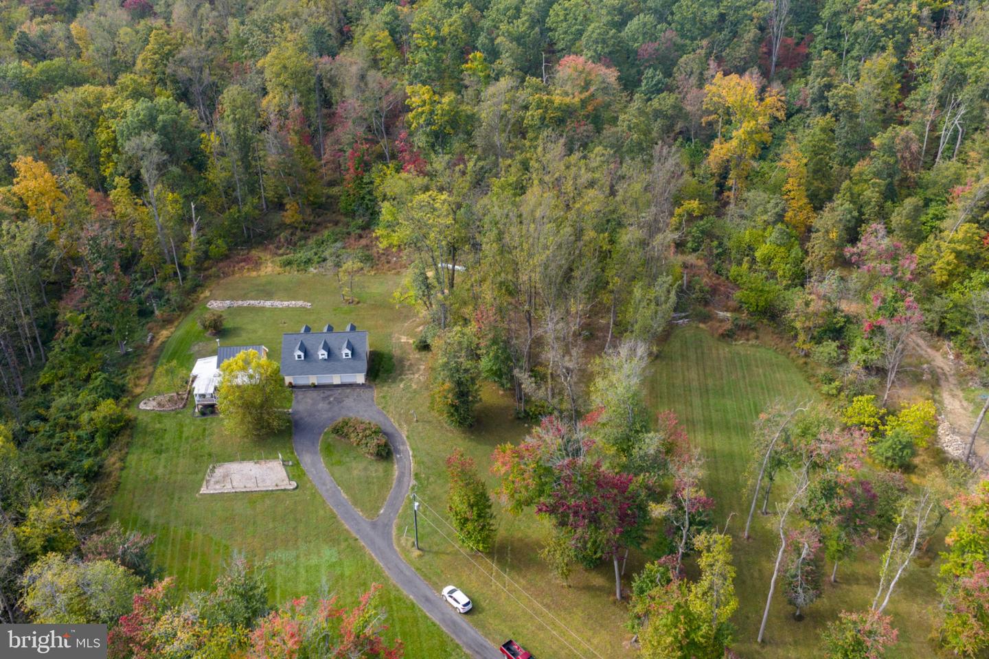 13829 MOUNTAIN RD, HILLSBORO, Virginia 20132, 2 Bedrooms Bedrooms, ,1 BathroomBathrooms,Residential,For sale,13829 MOUNTAIN RD,VALO2099102 MLS # VALO2099102