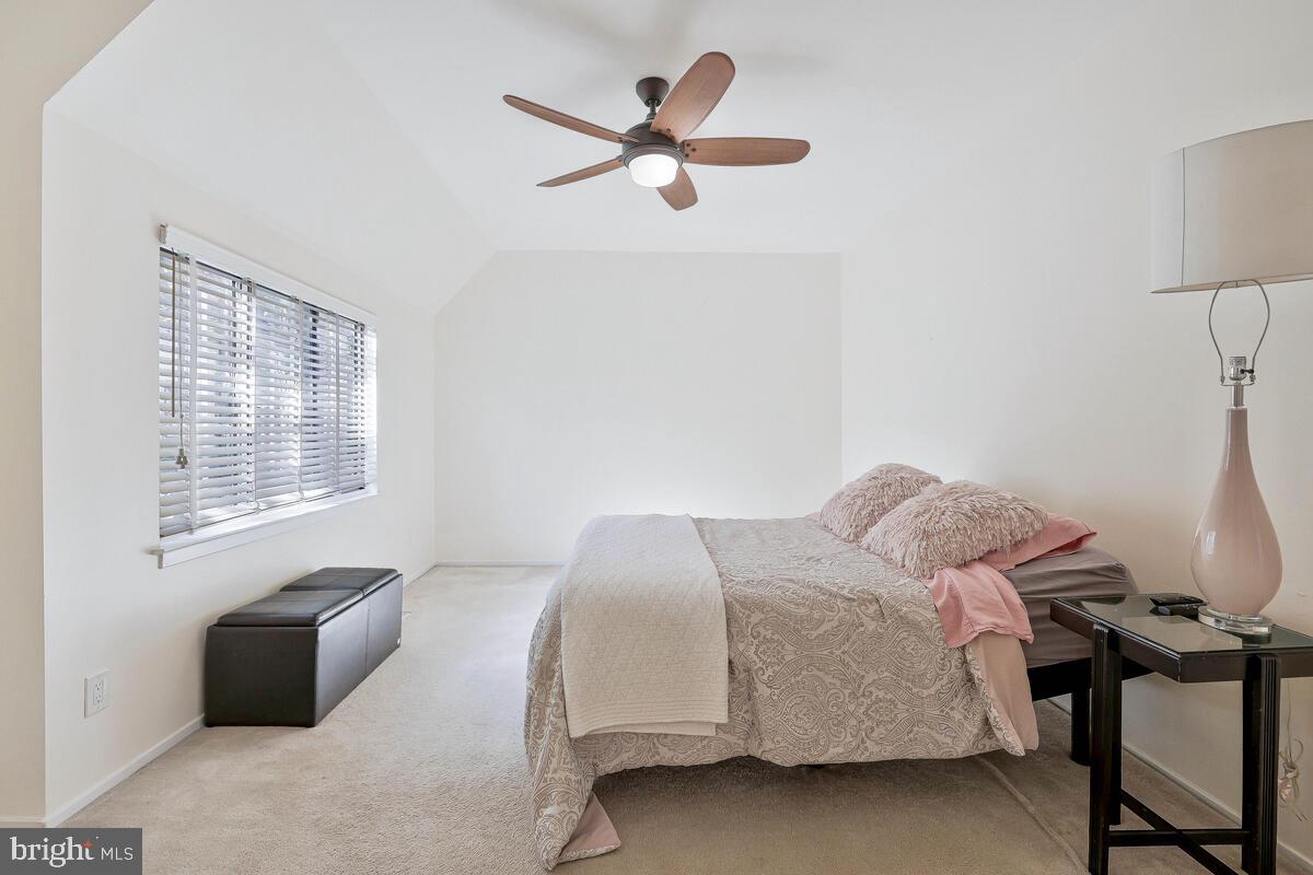 1526 PARK GLEN CT, RESTON, Virginia 20190, 4 Bedrooms Bedrooms, ,3 BathroomsBathrooms,Residential,For sale,1526 PARK GLEN CT,VAFX2260132 MLS # VAFX2260132