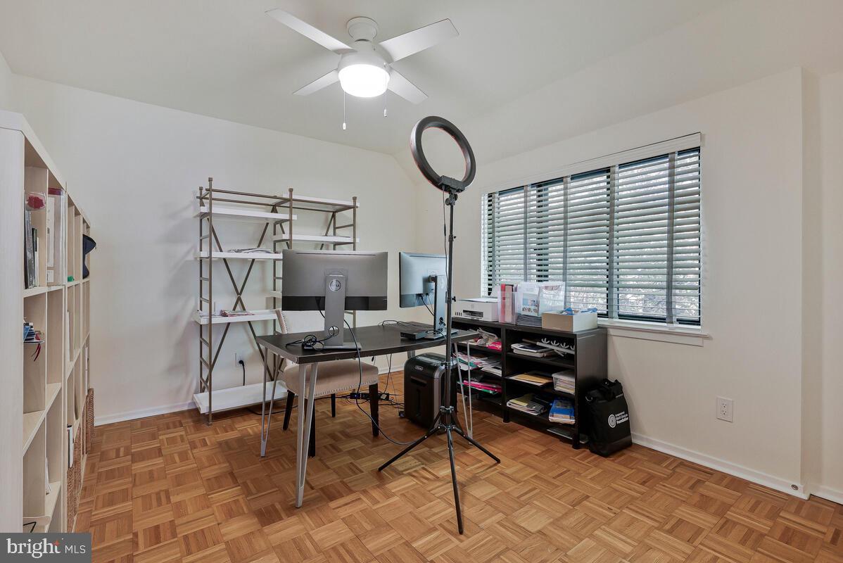 1526 PARK GLEN CT, RESTON, Virginia 20190, 4 Bedrooms Bedrooms, ,3 BathroomsBathrooms,Residential,For sale,1526 PARK GLEN CT,VAFX2260132 MLS # VAFX2260132