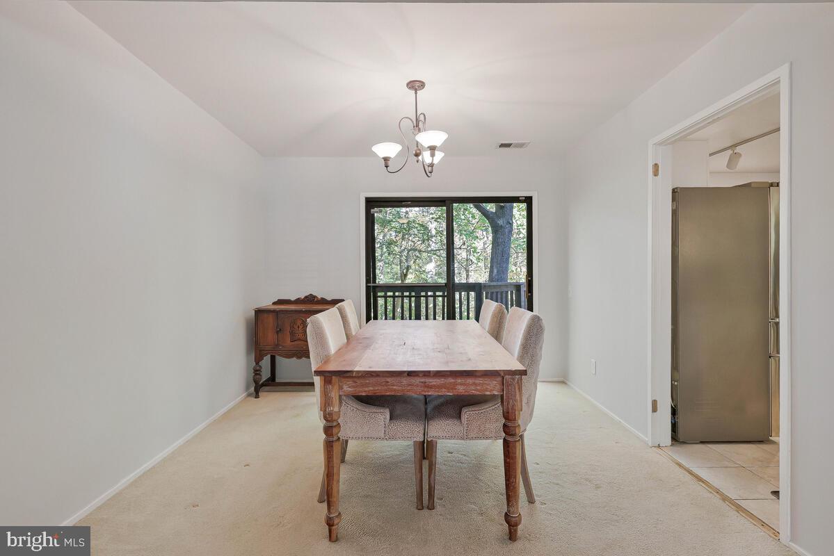 1526 PARK GLEN CT, RESTON, Virginia 20190, 4 Bedrooms Bedrooms, ,3 BathroomsBathrooms,Residential,For sale,1526 PARK GLEN CT,VAFX2260132 MLS # VAFX2260132