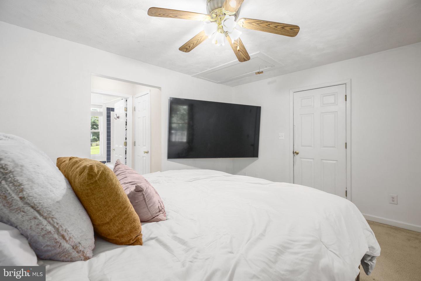 3004 LEE DRIVE EXTENDED, FREDERICKSBURG, Virginia 22408, 3 Bedrooms Bedrooms, ,2 BathroomsBathrooms,Residential,For sale,3004 LEE DRIVE EXTENDED,VASP2035650 MLS # VASP2035650