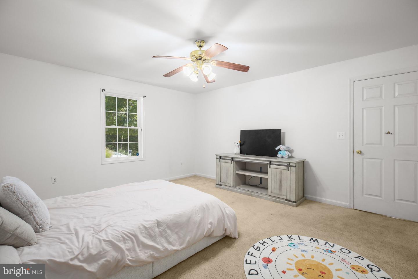 3004 LEE DRIVE EXTENDED, FREDERICKSBURG, Virginia 22408, 3 Bedrooms Bedrooms, ,2 BathroomsBathrooms,Residential,For sale,3004 LEE DRIVE EXTENDED,VASP2035650 MLS # VASP2035650