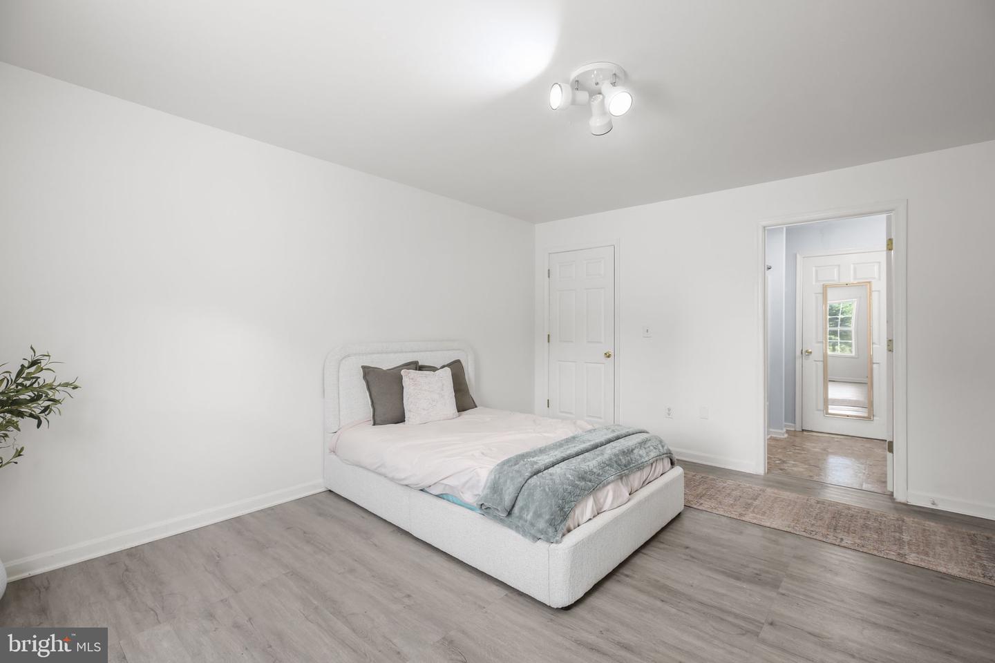 3004 LEE DRIVE EXTENDED, FREDERICKSBURG, Virginia 22408, 3 Bedrooms Bedrooms, ,2 BathroomsBathrooms,Residential,For sale,3004 LEE DRIVE EXTENDED,VASP2035650 MLS # VASP2035650