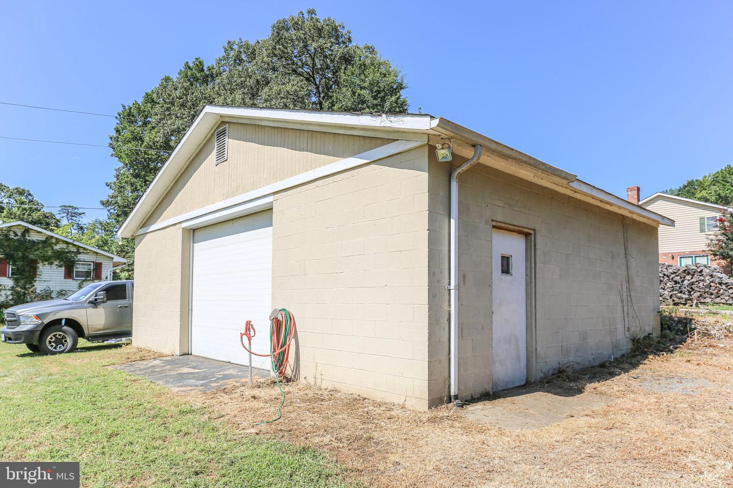 3004 LEE DRIVE EXTENDED, FREDERICKSBURG, Virginia 22408, 3 Bedrooms Bedrooms, ,2 BathroomsBathrooms,Residential,For sale,3004 LEE DRIVE EXTENDED,VASP2035650 MLS # VASP2035650