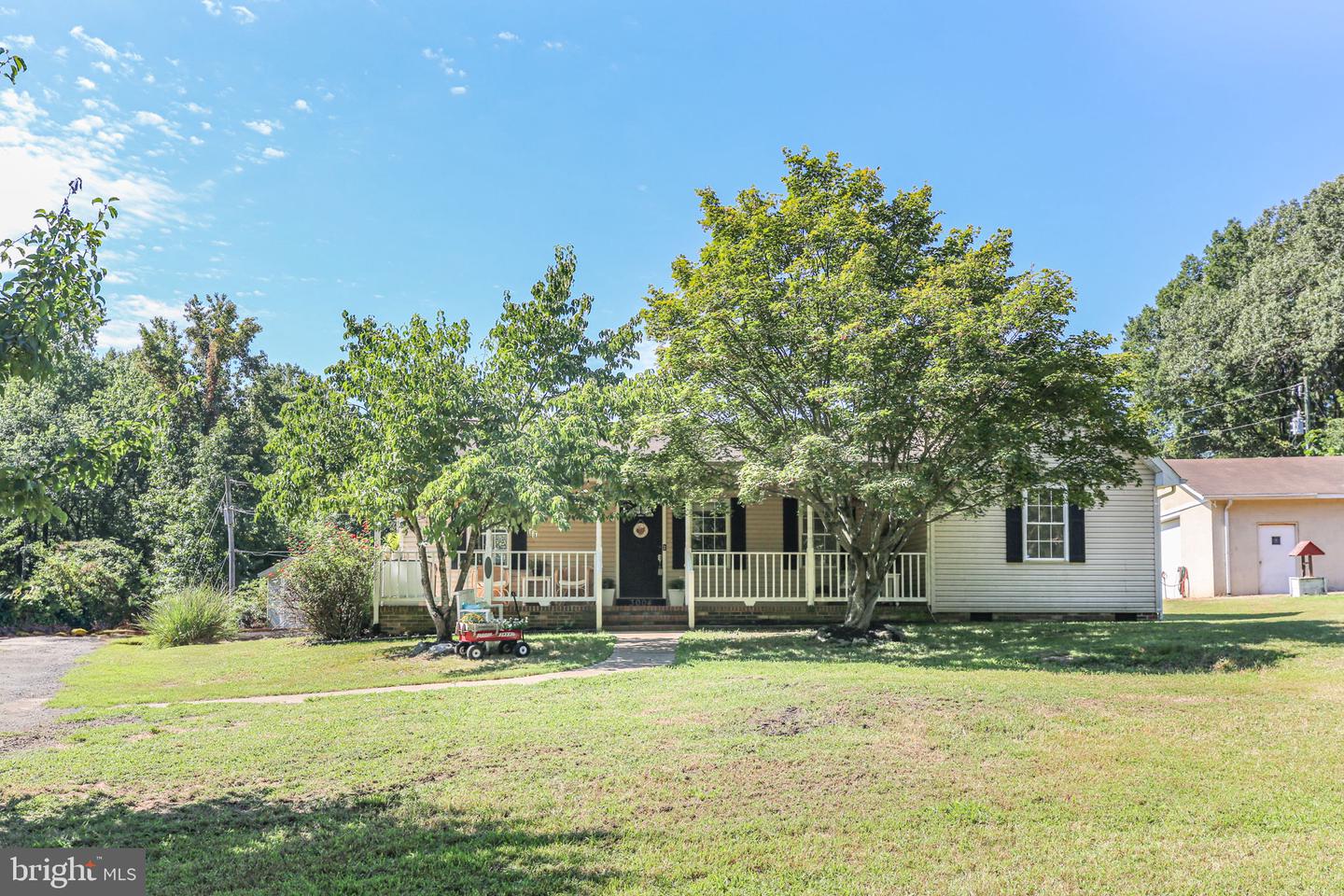 3004 LEE DRIVE EXTENDED, FREDERICKSBURG, Virginia 22408, 3 Bedrooms Bedrooms, ,2 BathroomsBathrooms,Residential,For sale,3004 LEE DRIVE EXTENDED,VASP2035650 MLS # VASP2035650