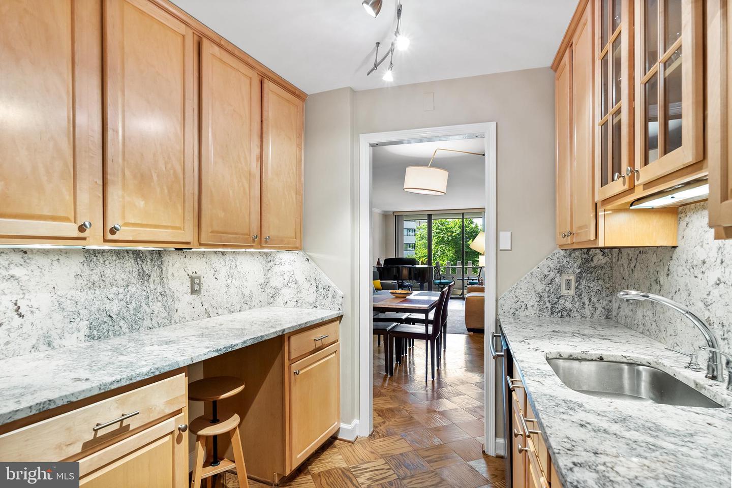700 NEW HAMPSHIRE AVE NW #320, WASHINGTON, District Of Columbia 20037, 1 Bedroom Bedrooms, ,1 BathroomBathrooms,Residential,For sale,700 NEW HAMPSHIRE AVE NW #320,DCDC2224056 MLS # DCDC2224056