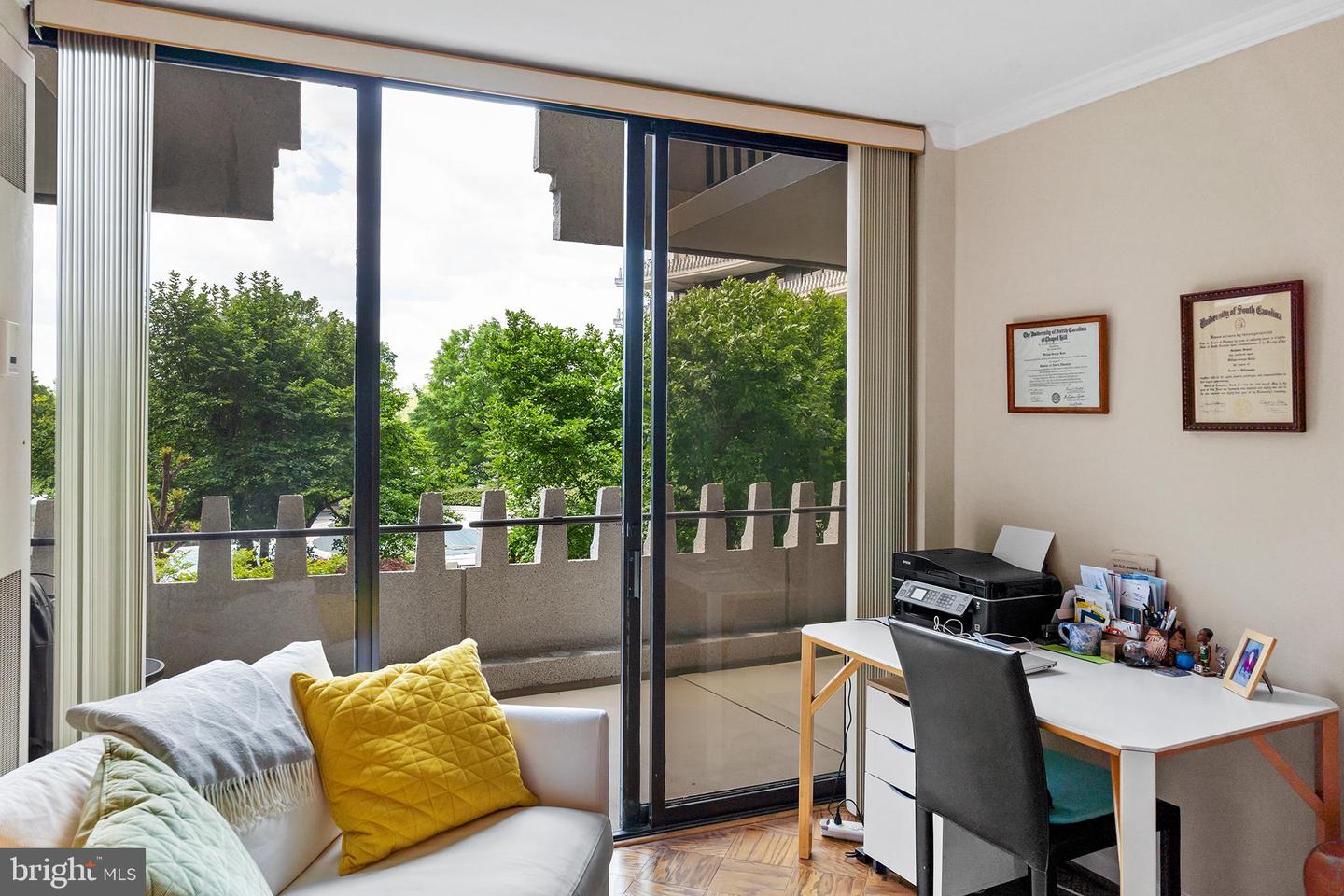 700 NEW HAMPSHIRE AVE NW #320, WASHINGTON, District Of Columbia 20037, 1 Bedroom Bedrooms, ,1 BathroomBathrooms,Residential,For sale,700 NEW HAMPSHIRE AVE NW #320,DCDC2224056 MLS # DCDC2224056