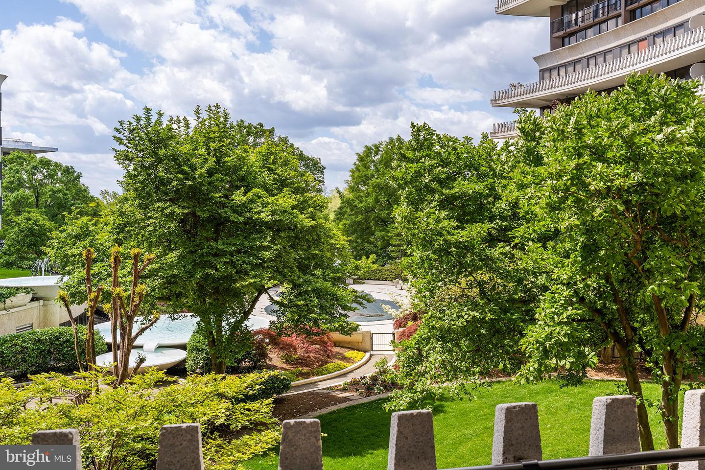 700 NEW HAMPSHIRE AVE NW #320, WASHINGTON, District Of Columbia 20037, 1 Bedroom Bedrooms, ,1 BathroomBathrooms,Residential,For sale,700 NEW HAMPSHIRE AVE NW #320,DCDC2224056 MLS # DCDC2224056