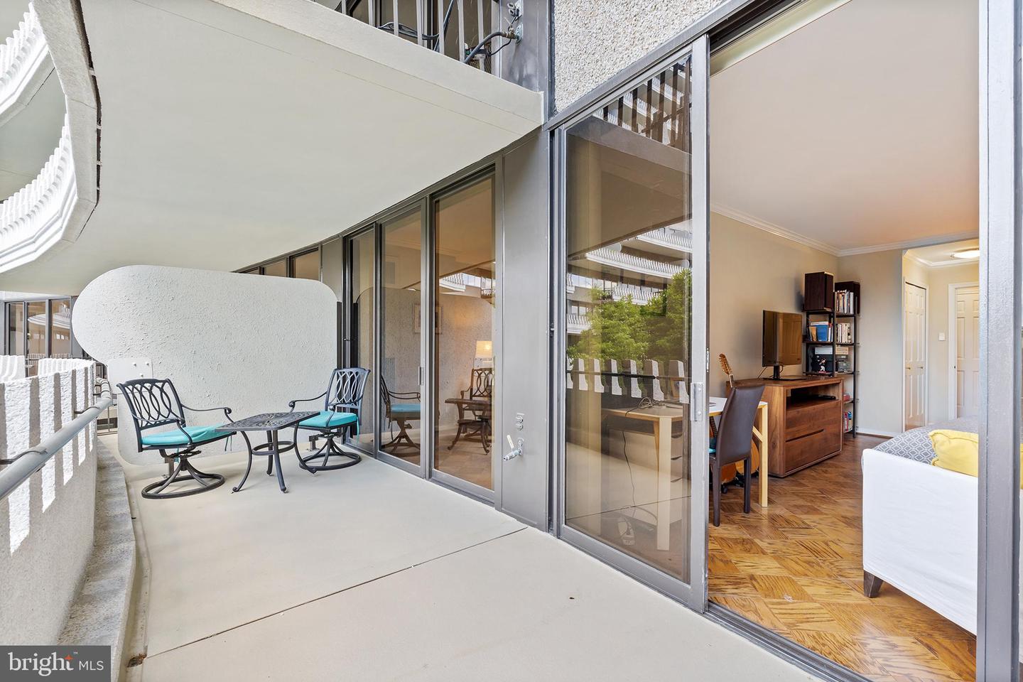 700 NEW HAMPSHIRE AVE NW #320, WASHINGTON, District Of Columbia 20037, 1 Bedroom Bedrooms, ,1 BathroomBathrooms,Residential,For sale,700 NEW HAMPSHIRE AVE NW #320,DCDC2224056 MLS # DCDC2224056