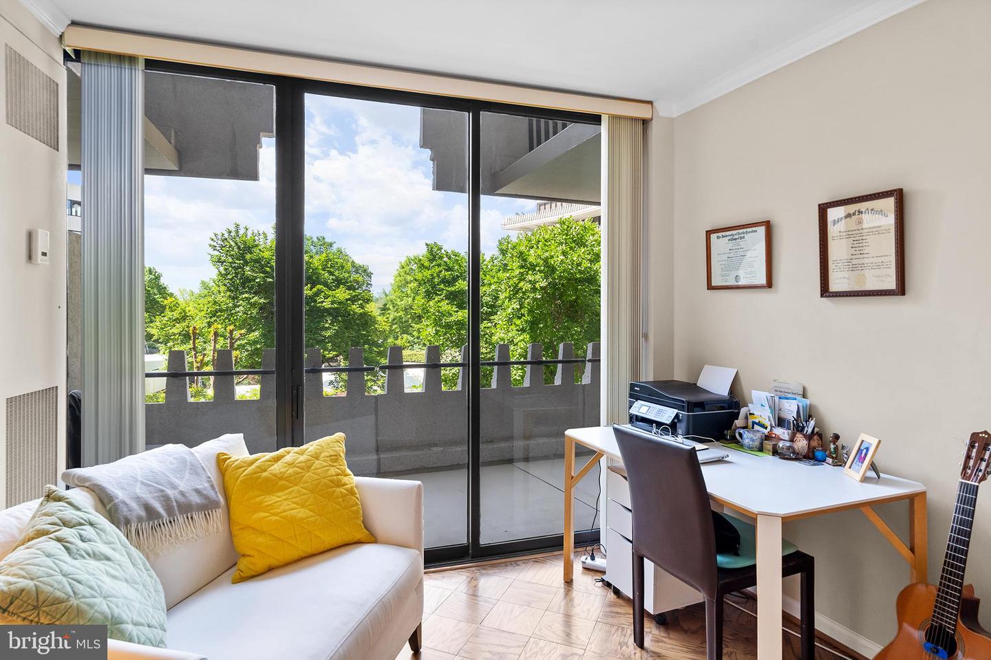 700 NEW HAMPSHIRE AVE NW #320, WASHINGTON, District Of Columbia 20037, 1 Bedroom Bedrooms, ,1 BathroomBathrooms,Residential,For sale,700 NEW HAMPSHIRE AVE NW #320,DCDC2224056 MLS # DCDC2224056