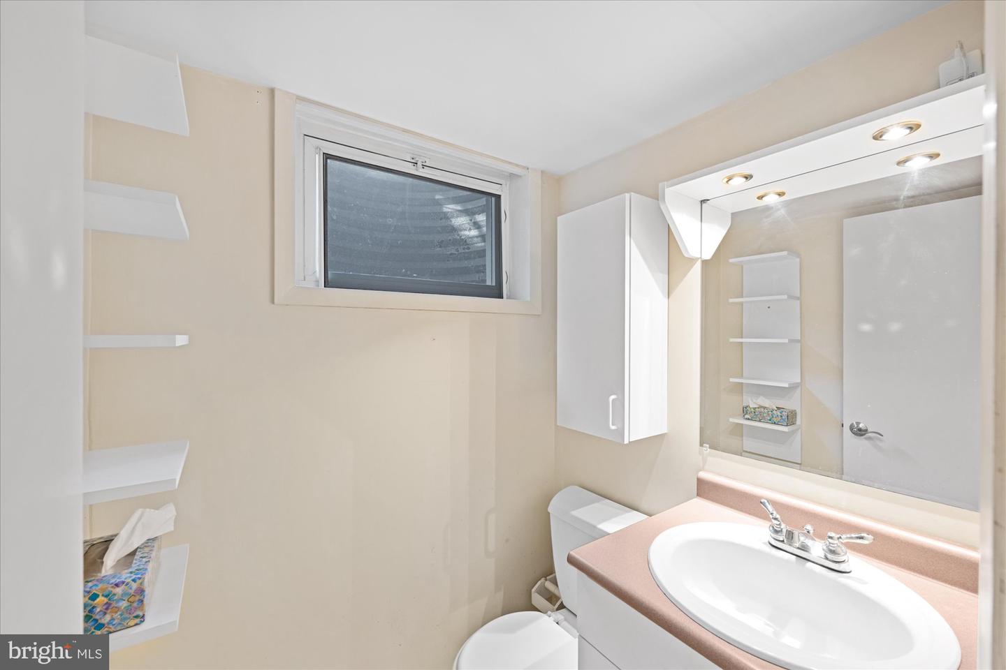 4206 COLLIER RD, FAIRFAX, Virginia 22030, 4 Bedrooms Bedrooms, ,2 BathroomsBathrooms,Residential,For sale,4206 COLLIER RD,VAFC2007110 MLS # VAFC2007110