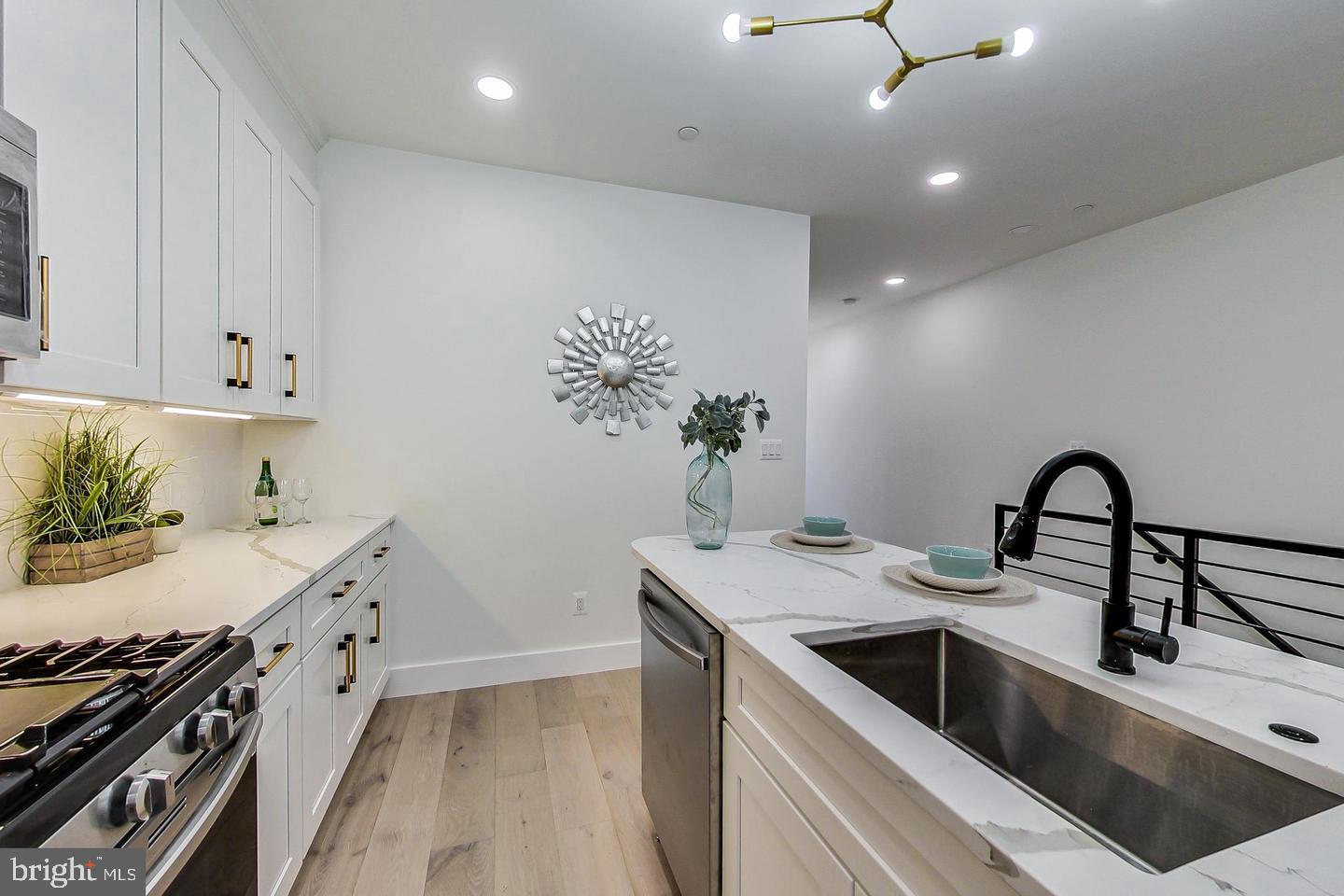 1626 NE K ST NE #A, WASHINGTON, District Of Columbia 20002, 3 Bedrooms Bedrooms, ,4 BathroomsBathrooms,Residential,For sale,1626 NE K ST NE #A,DCDC2224860 MLS # DCDC2224860