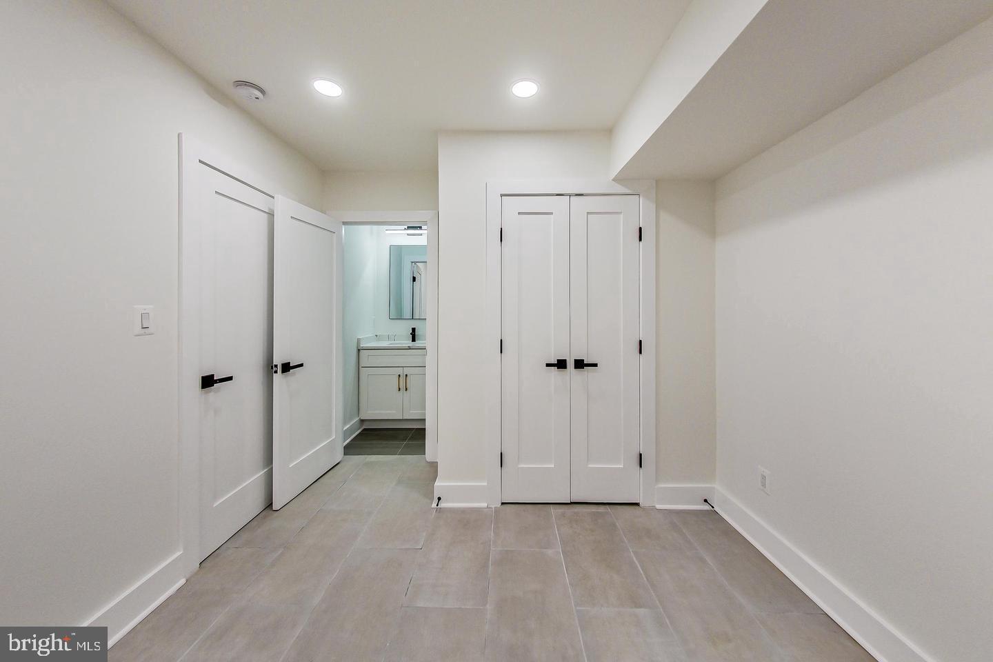 1626 NE K ST NE #A, WASHINGTON, District Of Columbia 20002, 3 Bedrooms Bedrooms, ,4 BathroomsBathrooms,Residential,For sale,1626 NE K ST NE #A,DCDC2224860 MLS # DCDC2224860