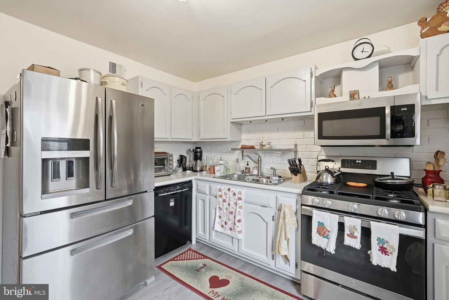 14506 DANVILLE RD, WOODBRIDGE, Virginia 22193, 3 Bedrooms Bedrooms, ,2 BathroomsBathrooms,Residential,For sale,14506 DANVILLE RD,VAPW2105456 MLS # VAPW2105456 14506 DANVILLE RD, WOODBRIDGE, Virginia 22193, 3 Bedrooms Bedrooms, ,2 BathroomsBathrooms,Residential,For sale,14506 DANVILLE RD,VAPW2105456 MLS # VAPW2105456