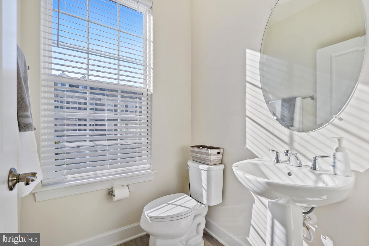 8754 ELSING GREEN DR, MANASSAS, Virginia 20112, 3 Bedrooms Bedrooms, ,3 BathroomsBathrooms,Residential,For sale,8754 ELSING GREEN DR,VAPW2106030 MLS # VAPW2106030