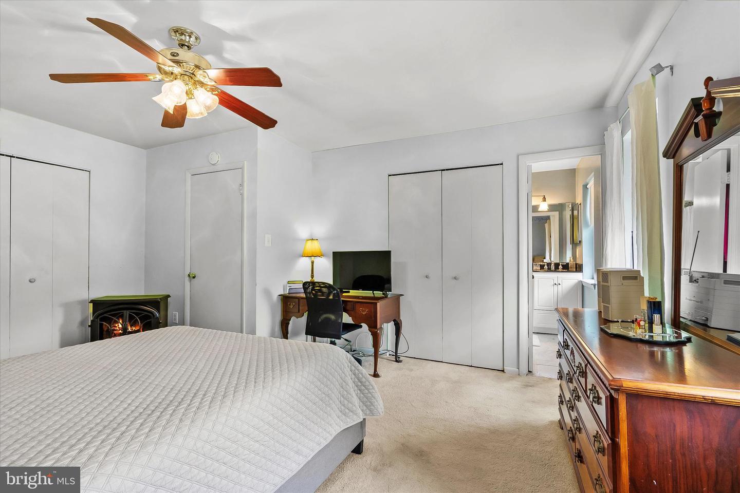 5504 WINFORD CT, FAIRFAX, Virginia 22032, 3 Bedrooms Bedrooms, ,2 BathroomsBathrooms,Residential,For sale,5504 WINFORD CT,VAFX2274448 MLS # VAFX2274448