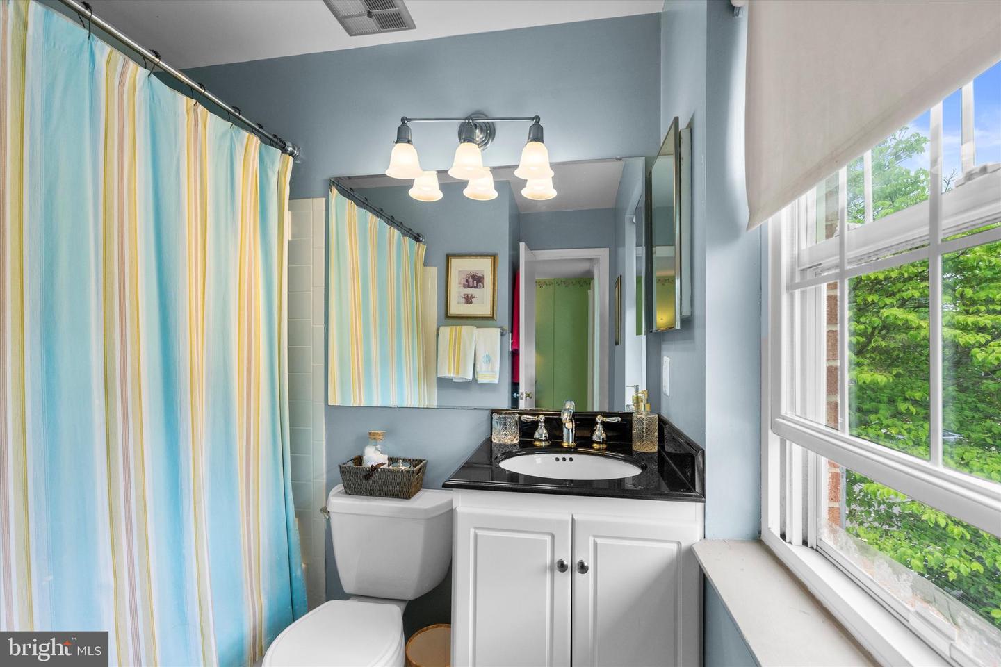 5504 WINFORD CT, FAIRFAX, Virginia 22032, 3 Bedrooms Bedrooms, ,2 BathroomsBathrooms,Residential,For sale,5504 WINFORD CT,VAFX2274448 MLS # VAFX2274448