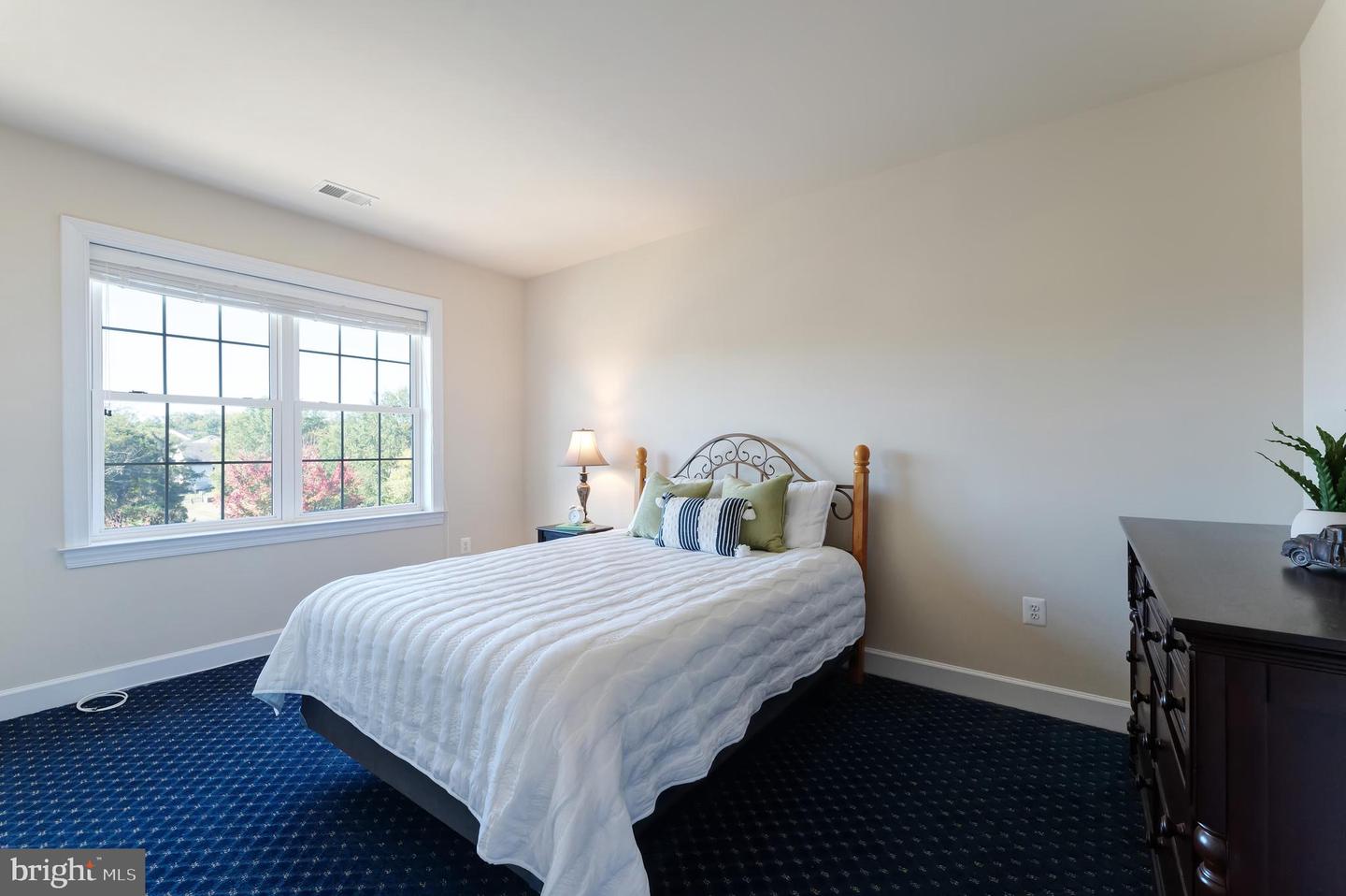 15251 ROYAL CREST DR #306, HAYMARKET, Virginia 20169, 3 Bedrooms Bedrooms, ,2 BathroomsBathrooms,Residential,For sale,15251 ROYAL CREST DR #306,VAPW2106080 MLS # VAPW2106080