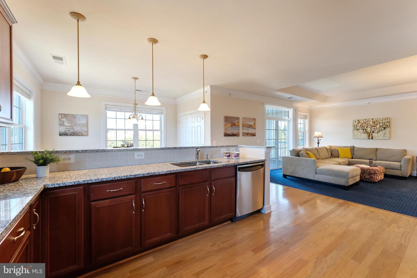 15251 ROYAL CREST DR #306, HAYMARKET, Virginia 20169, 3 Bedrooms Bedrooms, ,2 BathroomsBathrooms,Residential,For sale,15251 ROYAL CREST DR #306,VAPW2106080 MLS # VAPW2106080
