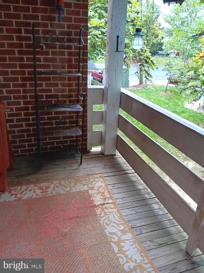 3152-B COVEWOOD CT, FALLS CHURCH, Virginia 22042, 2 Bedrooms Bedrooms, ,2 BathroomsBathrooms,Residential,For sale,3152-B COVEWOOD CT,VAFX2274796 MLS # VAFX2274796