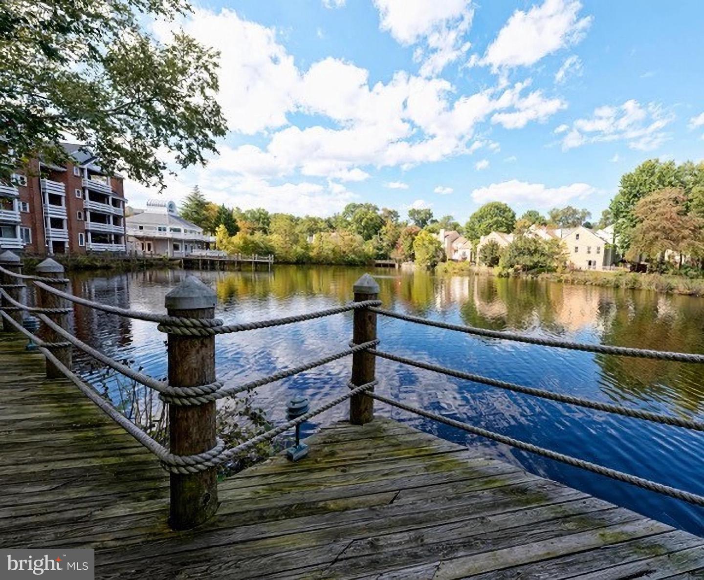 3152-B COVEWOOD CT, FALLS CHURCH, Virginia 22042, 2 Bedrooms Bedrooms, ,2 BathroomsBathrooms,Residential,For sale,3152-B COVEWOOD CT,VAFX2274796 MLS # VAFX2274796