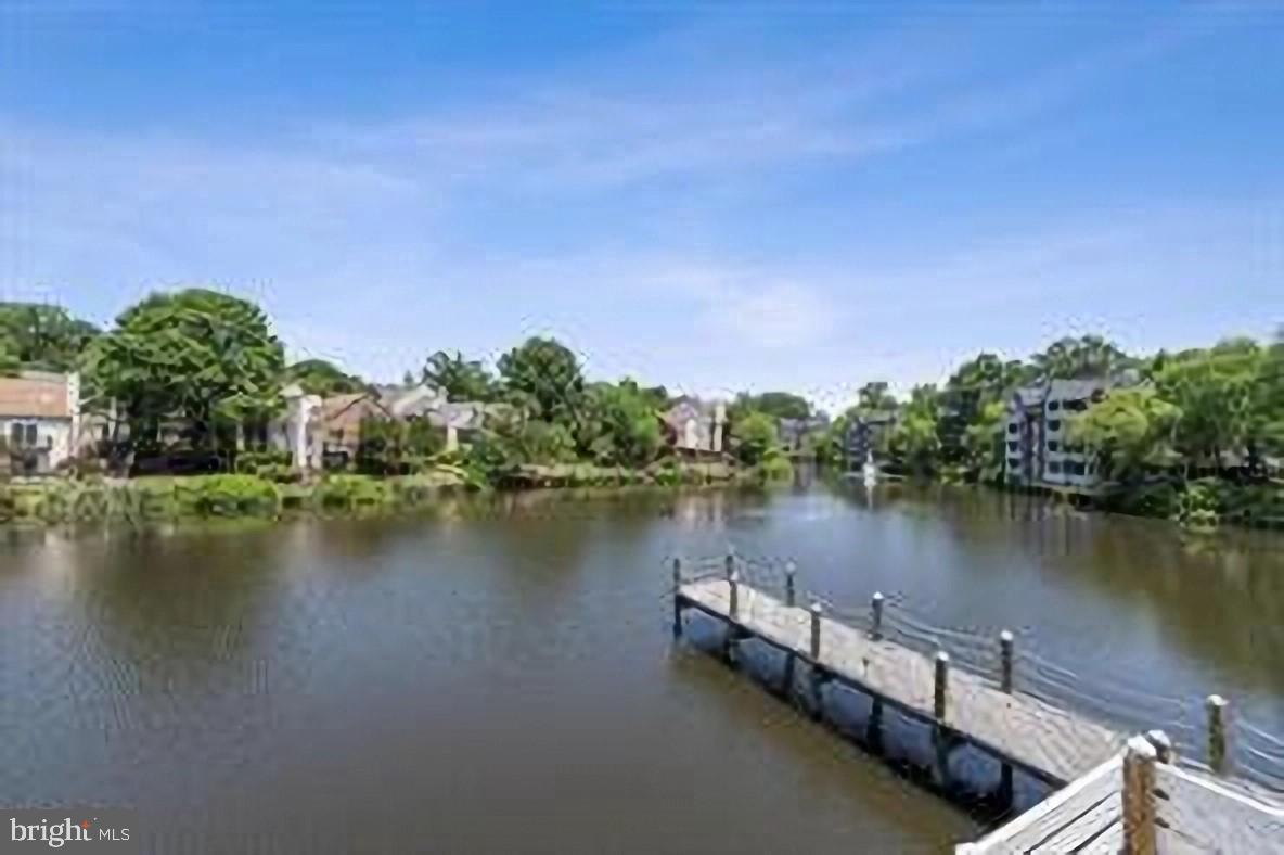 3152-B COVEWOOD CT, FALLS CHURCH, Virginia 22042, 2 Bedrooms Bedrooms, ,2 BathroomsBathrooms,Residential,For sale,3152-B COVEWOOD CT,VAFX2274796 MLS # VAFX2274796