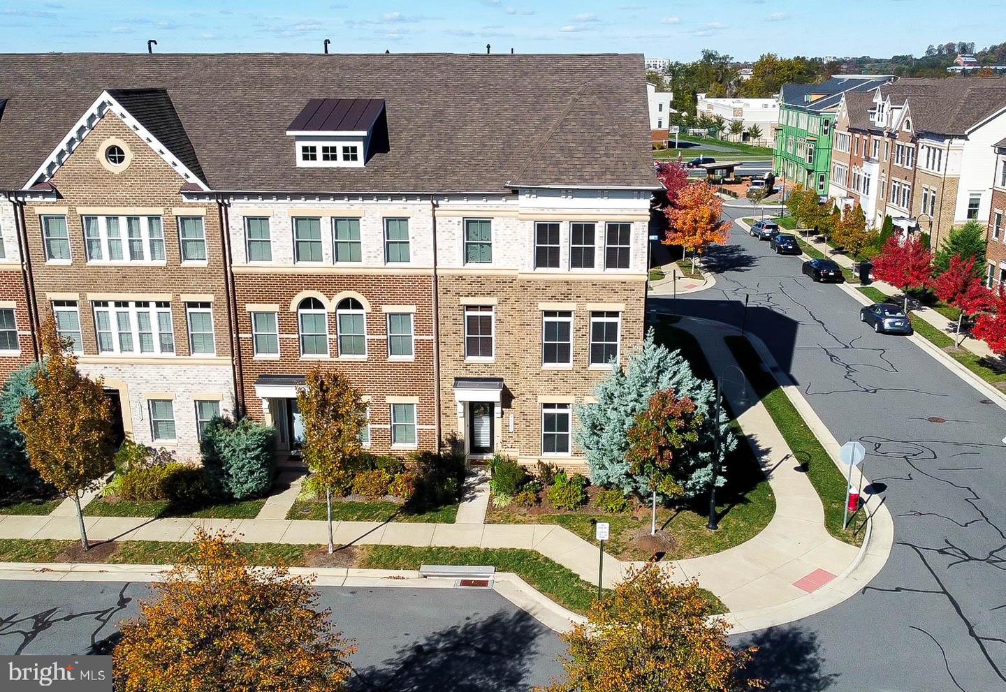 44750 MAYNARD SQ, ASHBURN, Virginia 20147, 4 Bedrooms Bedrooms, ,4 BathroomsBathrooms,Residential,For sale,44750 MAYNARD SQ,VALO2109064 MLS # VALO2109064