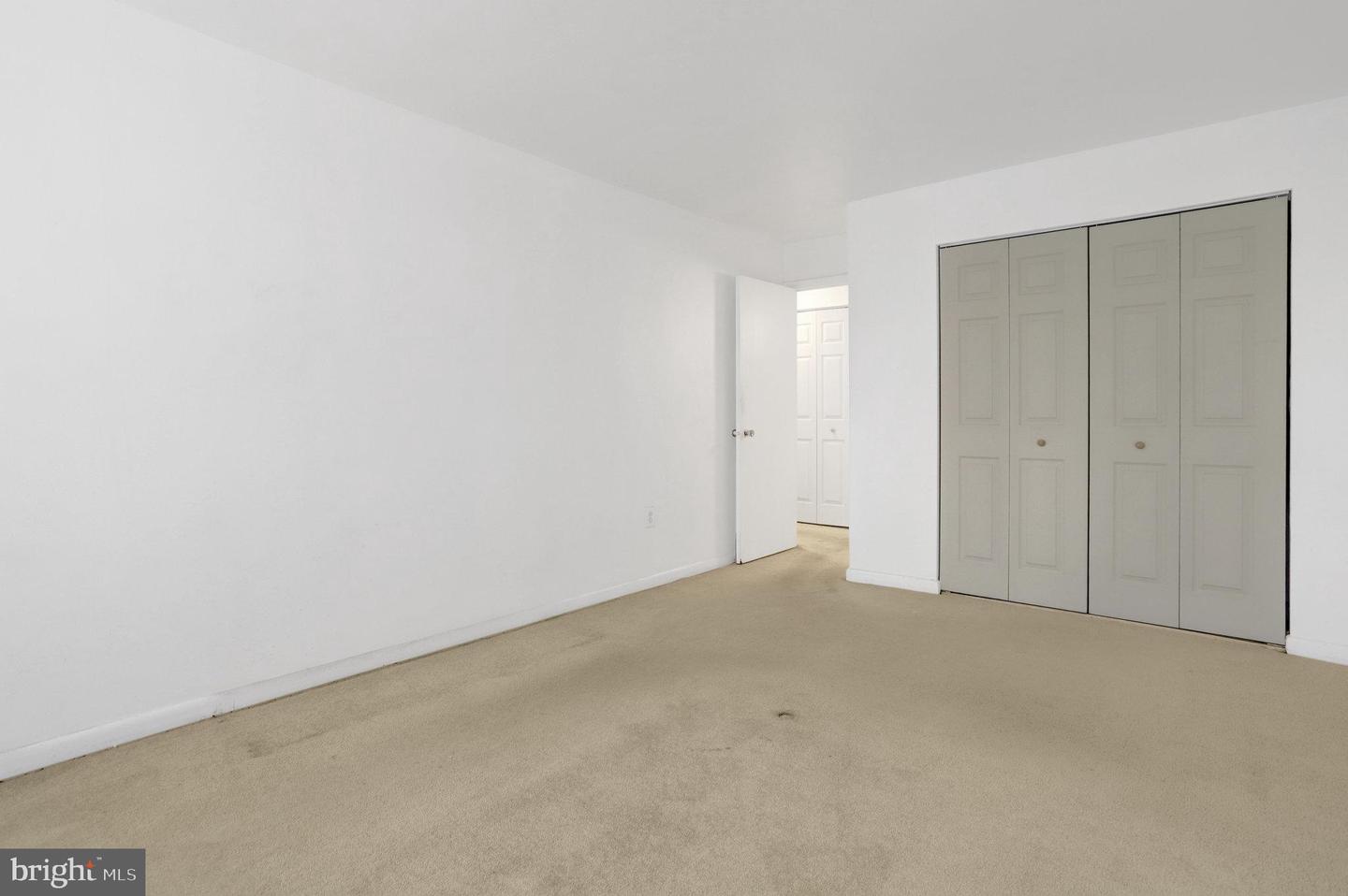 5565 COLUMBIA PIKE #412, ARLINGTON, Virginia 22204, 1 Bedroom Bedrooms, ,1 BathroomBathrooms,Residential,For sale,5565 COLUMBIA PIKE #412,VAAR2065062 MLS # VAAR2065062