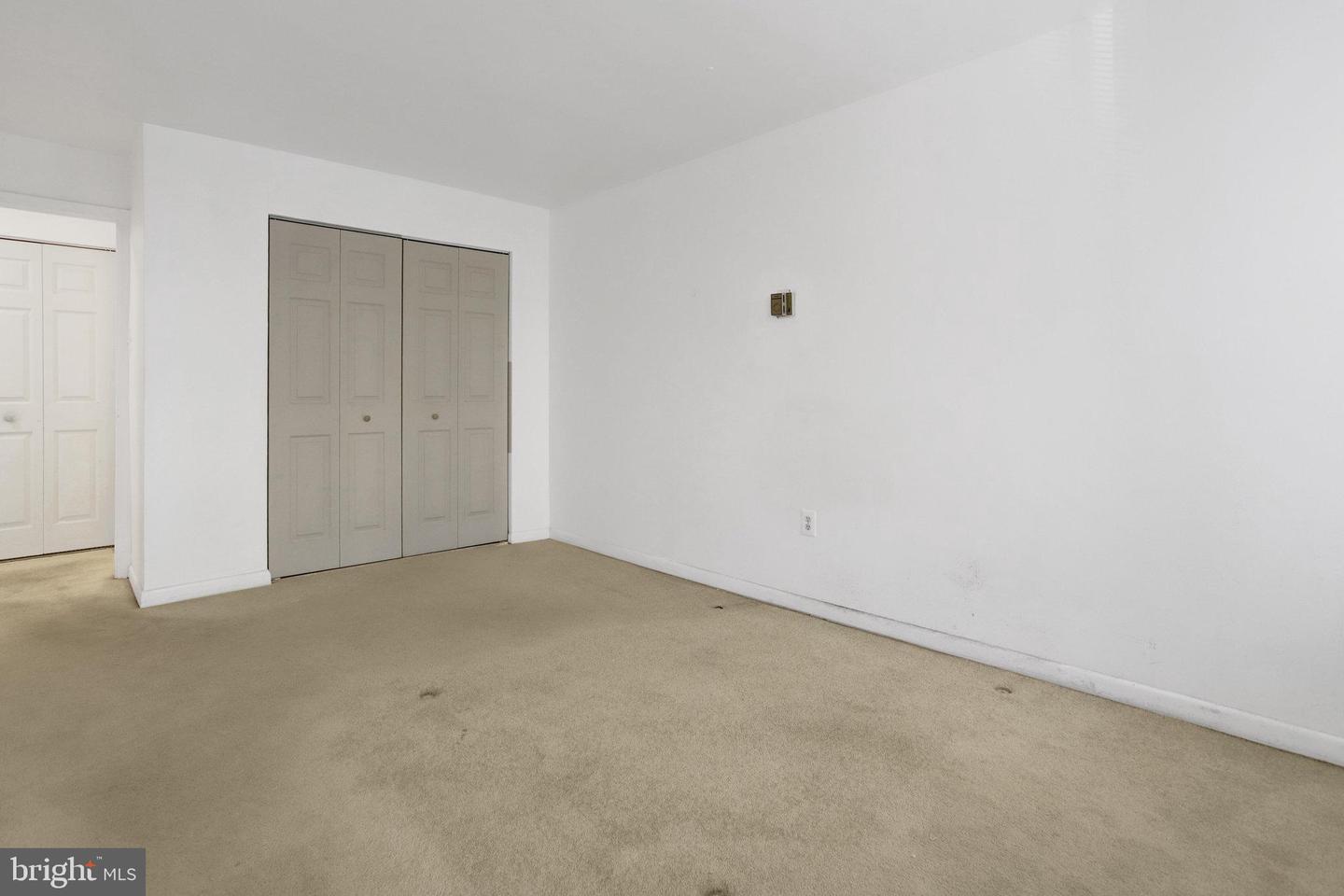 5565 COLUMBIA PIKE #412, ARLINGTON, Virginia 22204, 1 Bedroom Bedrooms, ,1 BathroomBathrooms,Residential,For sale,5565 COLUMBIA PIKE #412,VAAR2065062 MLS # VAAR2065062