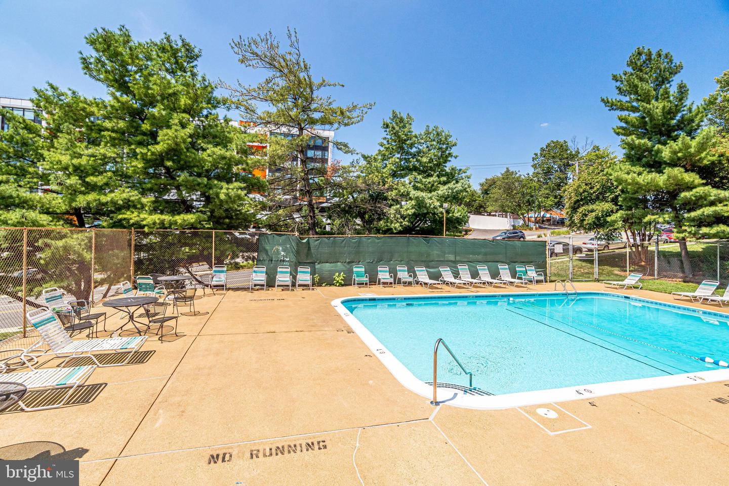 5565 COLUMBIA PIKE #412, ARLINGTON, Virginia 22204, 1 Bedroom Bedrooms, ,1 BathroomBathrooms,Residential,For sale,5565 COLUMBIA PIKE #412,VAAR2065062 MLS # VAAR2065062