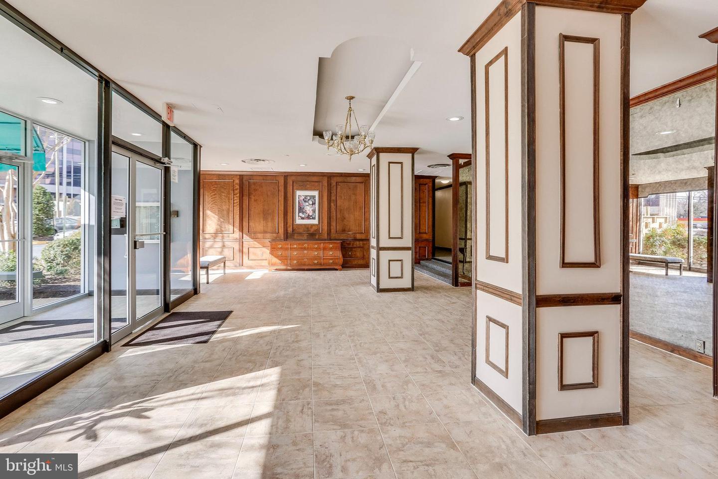 5565 COLUMBIA PIKE #412, ARLINGTON, Virginia 22204, 1 Bedroom Bedrooms, ,1 BathroomBathrooms,Residential,For sale,5565 COLUMBIA PIKE #412,VAAR2065062 MLS # VAAR2065062