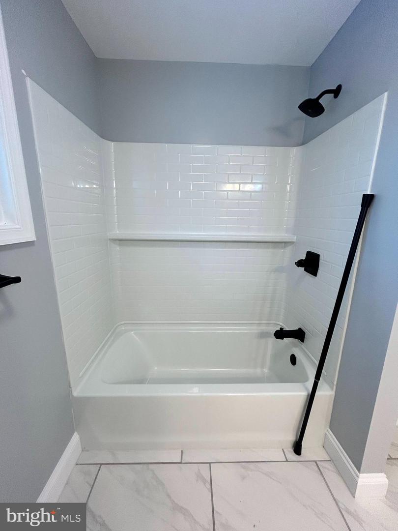 354 BERRY ST, ORANGE, Virginia 22960, 3 Bedrooms Bedrooms, 6 Rooms Rooms,1 BathroomBathrooms,Residential,For sale,354 BERRY ST,VAOR2012580 MLS # VAOR2012580