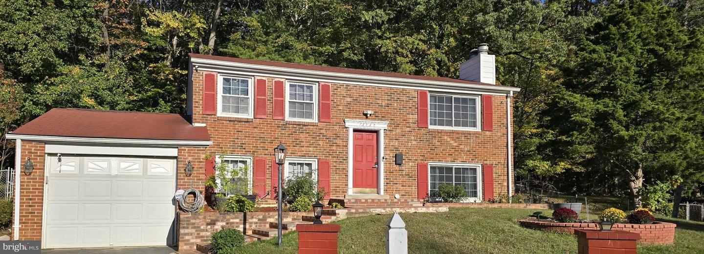 13737 MOCCASIN CT, WOODBRIDGE, Virginia 22193, 3 Bedrooms Bedrooms, ,2 BathroomsBathrooms,Residential,For sale,13737 MOCCASIN CT,VAPW2106382 MLS # VAPW2106382