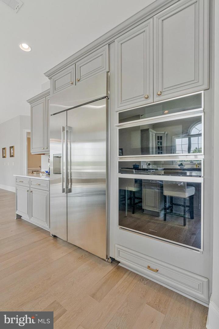 14785 BANKFIELD DR, WATERFORD, Virginia 20197, 4 Bedrooms Bedrooms, ,5 BathroomsBathrooms,Residential,For sale,14785 BANKFIELD DR,VALO2099158 MLS # VALO2099158