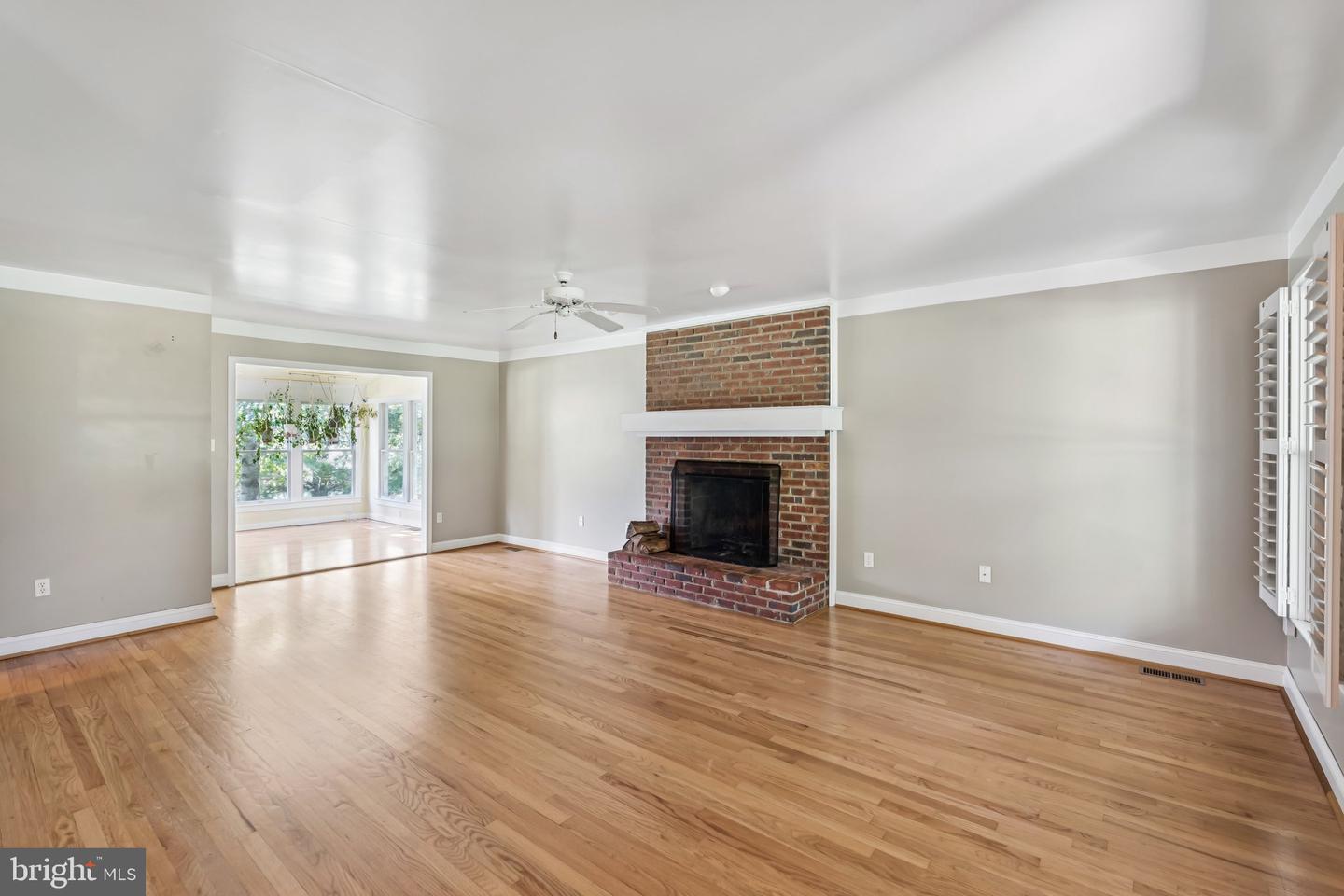 16289 QUAIL RIDGE DR, AMISSVILLE, Virginia 20106, 3 Bedrooms Bedrooms, ,2 BathroomsBathrooms,Residential,For sale,16289 QUAIL RIDGE DR,VACU2010880 MLS # VACU2010880
