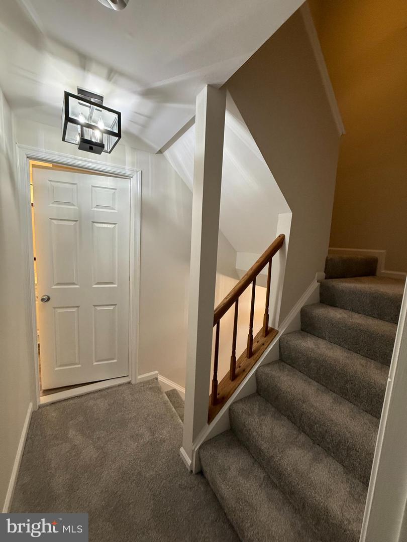 14325 JOHNNY MOORE CT, CENTREVILLE, Virginia 20120, 2 Bedrooms Bedrooms, ,2 BathroomsBathrooms,Residential,For sale,14325 JOHNNY MOORE CT,VAFX2259650 MLS # VAFX2259650