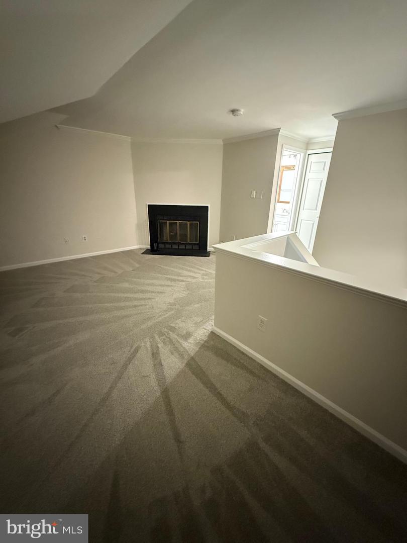 14325 JOHNNY MOORE CT, CENTREVILLE, Virginia 20120, 2 Bedrooms Bedrooms, ,2 BathroomsBathrooms,Residential,For sale,14325 JOHNNY MOORE CT,VAFX2259650 MLS # VAFX2259650