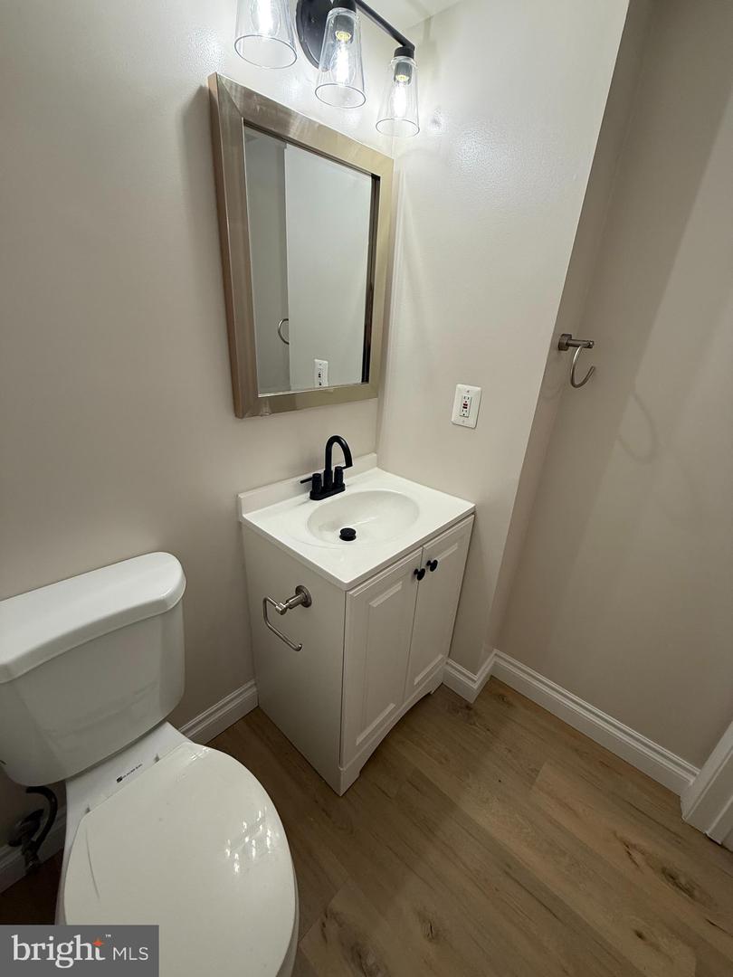 14325 JOHNNY MOORE CT, CENTREVILLE, Virginia 20120, 2 Bedrooms Bedrooms, ,2 BathroomsBathrooms,Residential,For sale,14325 JOHNNY MOORE CT,VAFX2259650 MLS # VAFX2259650