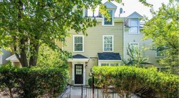 14325 JOHNNY MOORE CT, CENTREVILLE, Virginia 20120, 2 Bedrooms Bedrooms, ,2 BathroomsBathrooms,Residential,For sale,14325 JOHNNY MOORE CT,VAFX2259650 MLS # VAFX2259650