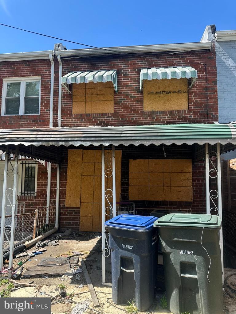 2241 16TH ST NE, WASHINGTON, District Of Columbia 20018, 1 Bedroom Bedrooms, 3 Rooms Rooms,2 BathroomsBathrooms,Residential,For sale,2241 16TH ST NE,DCDC2215452 MLS # DCDC2215452